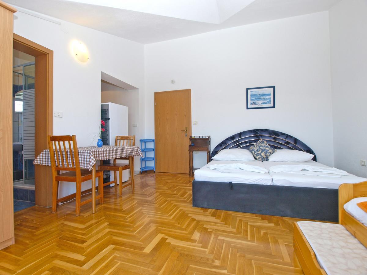 Apartments Anto 1598 Fažana Buitenkant foto
